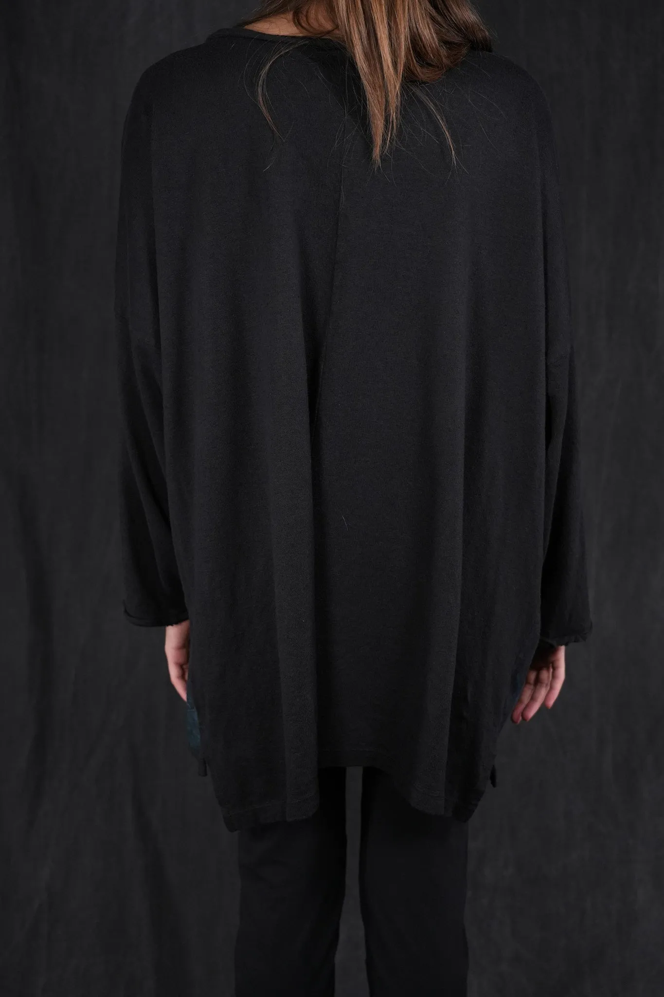 1585 Oversized Cabin Pullover Black-P