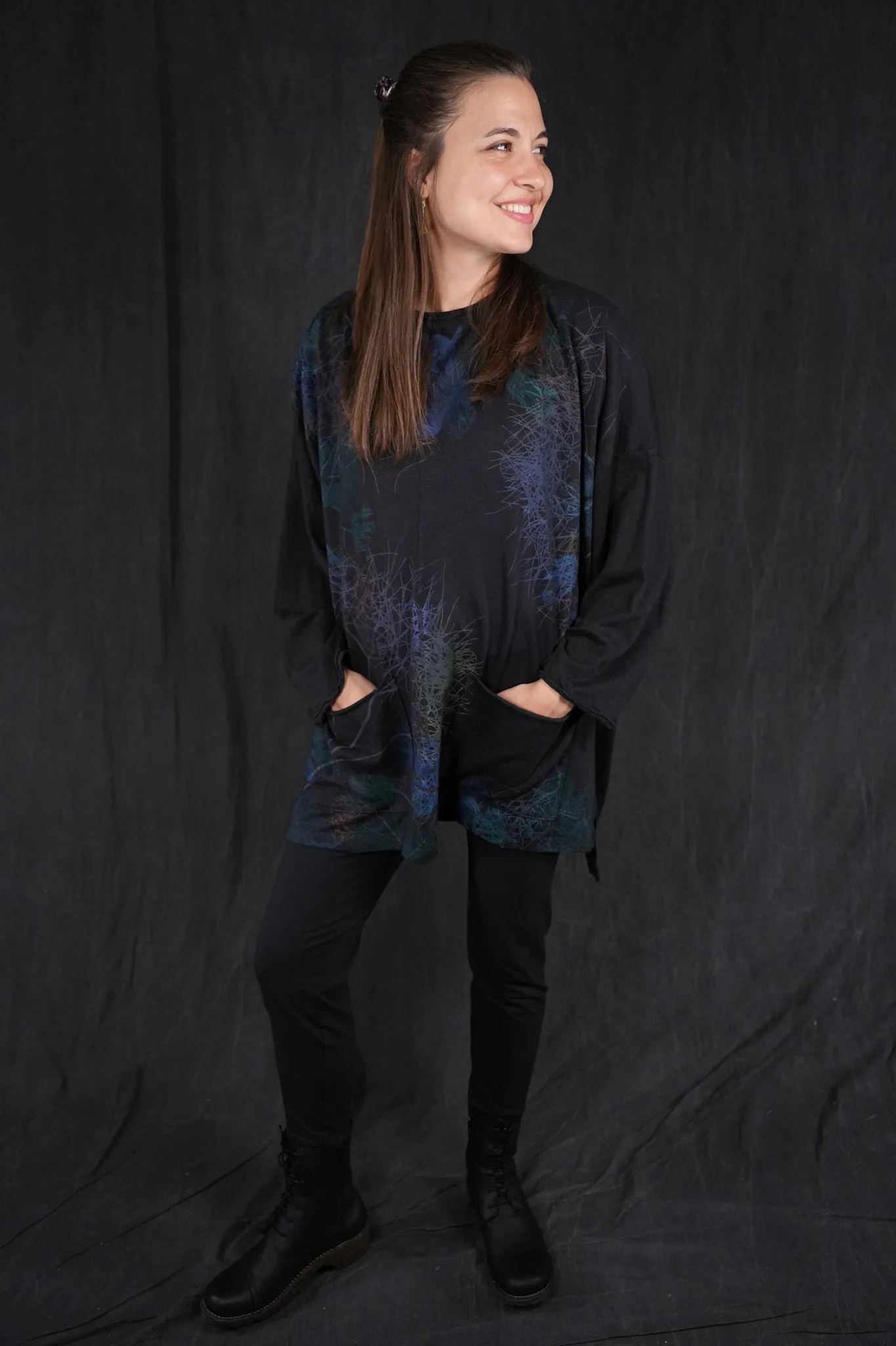 1585 Oversized Cabin Pullover Black-P