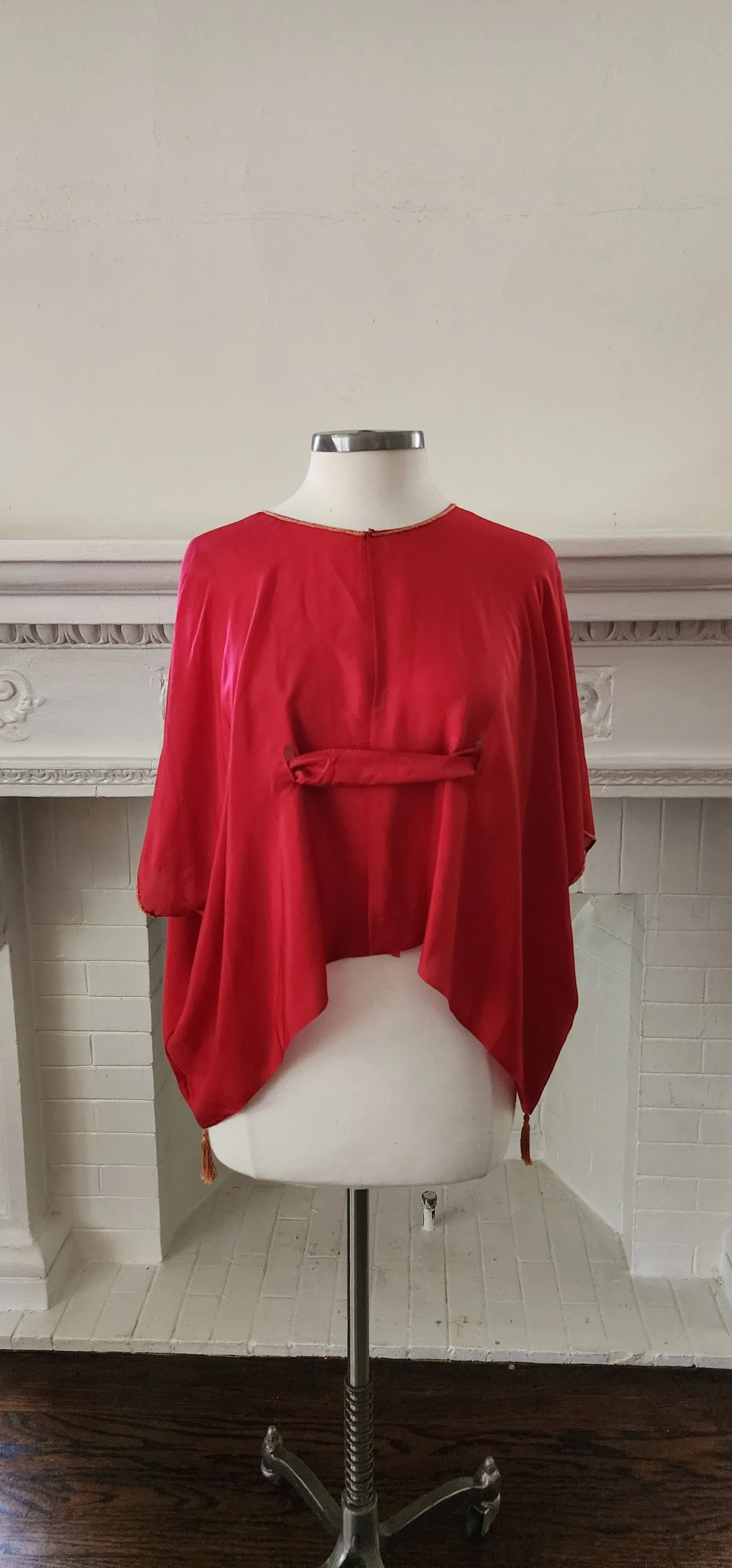 20s Red Silk Blouse Tunic w/Front Belt Sash