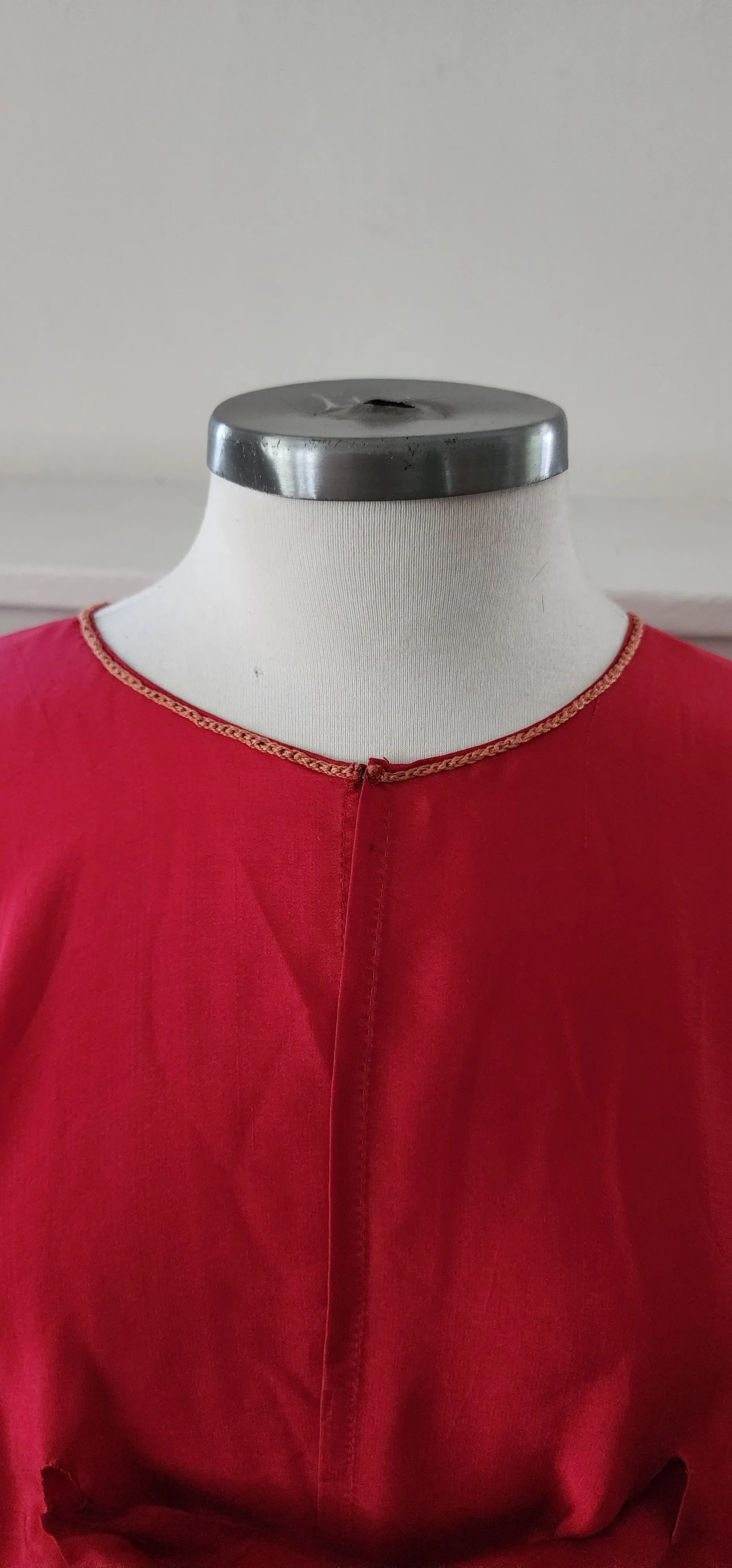 20s Red Silk Blouse Tunic w/Front Belt Sash
