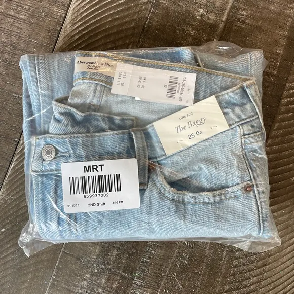 Abercrombie &amp; Fitch Low Rise Baggy Denim Jeans Size 0 Regular