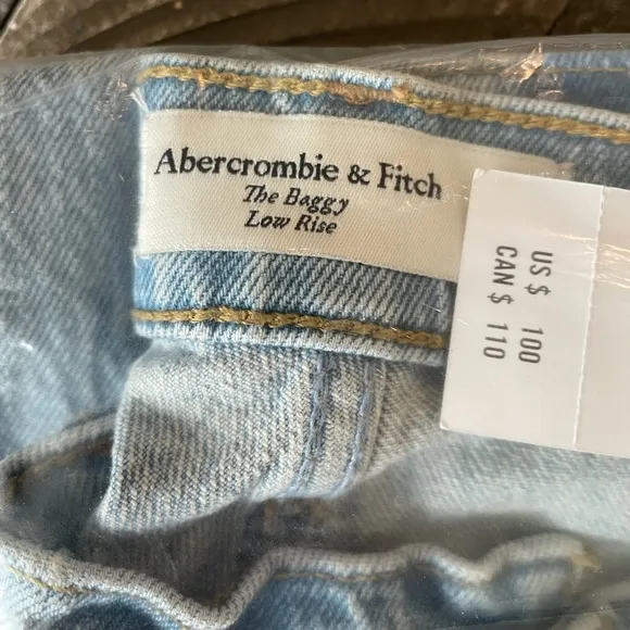 Abercrombie &amp; Fitch Low Rise Baggy Denim Jeans Size 0 Regular