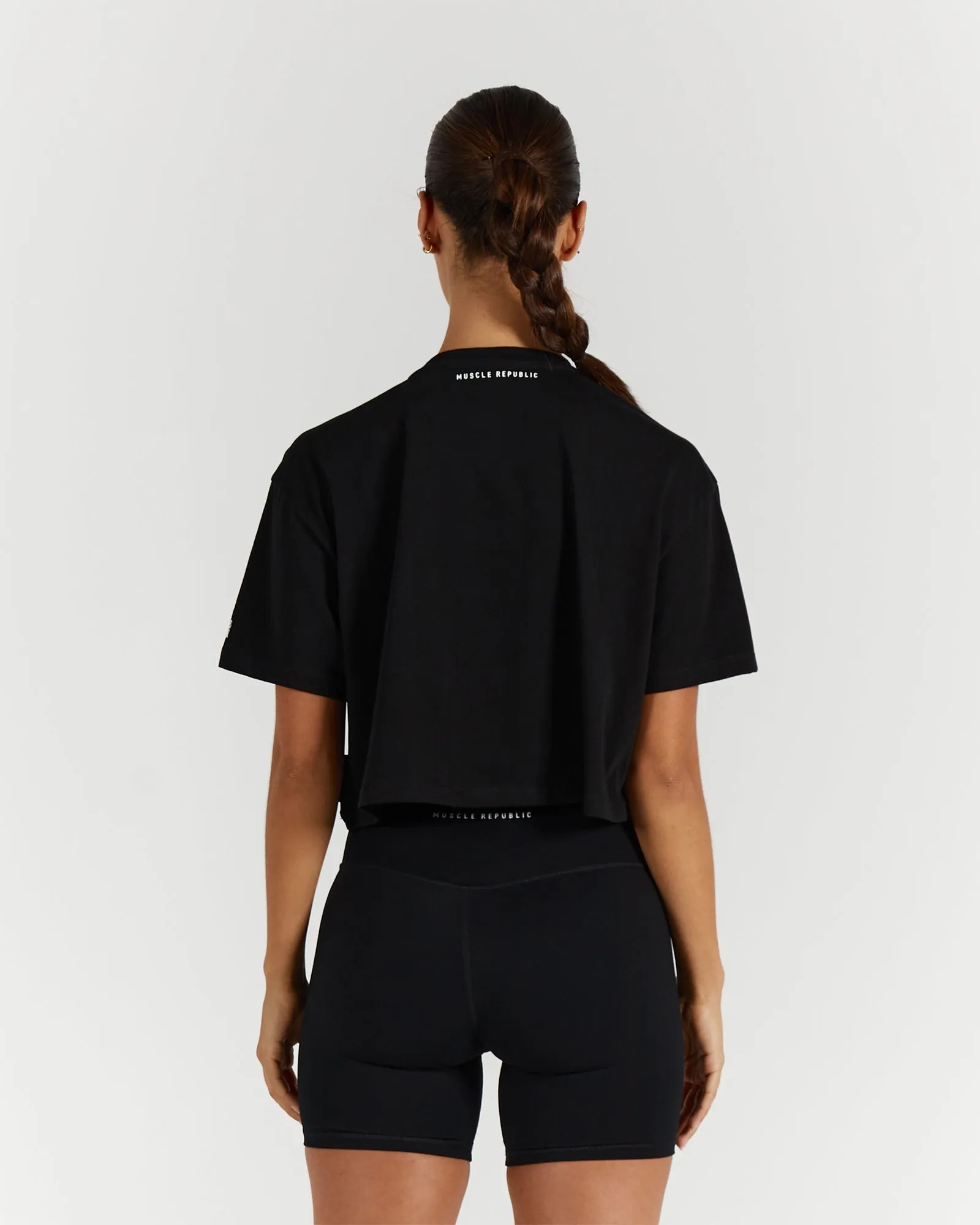 BASE CROP TEE - BLACK