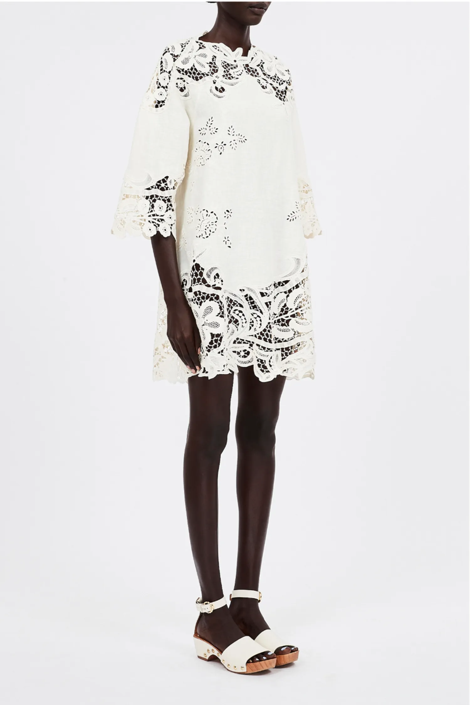 Brinna Botanical Linen Lace Trim Tunic