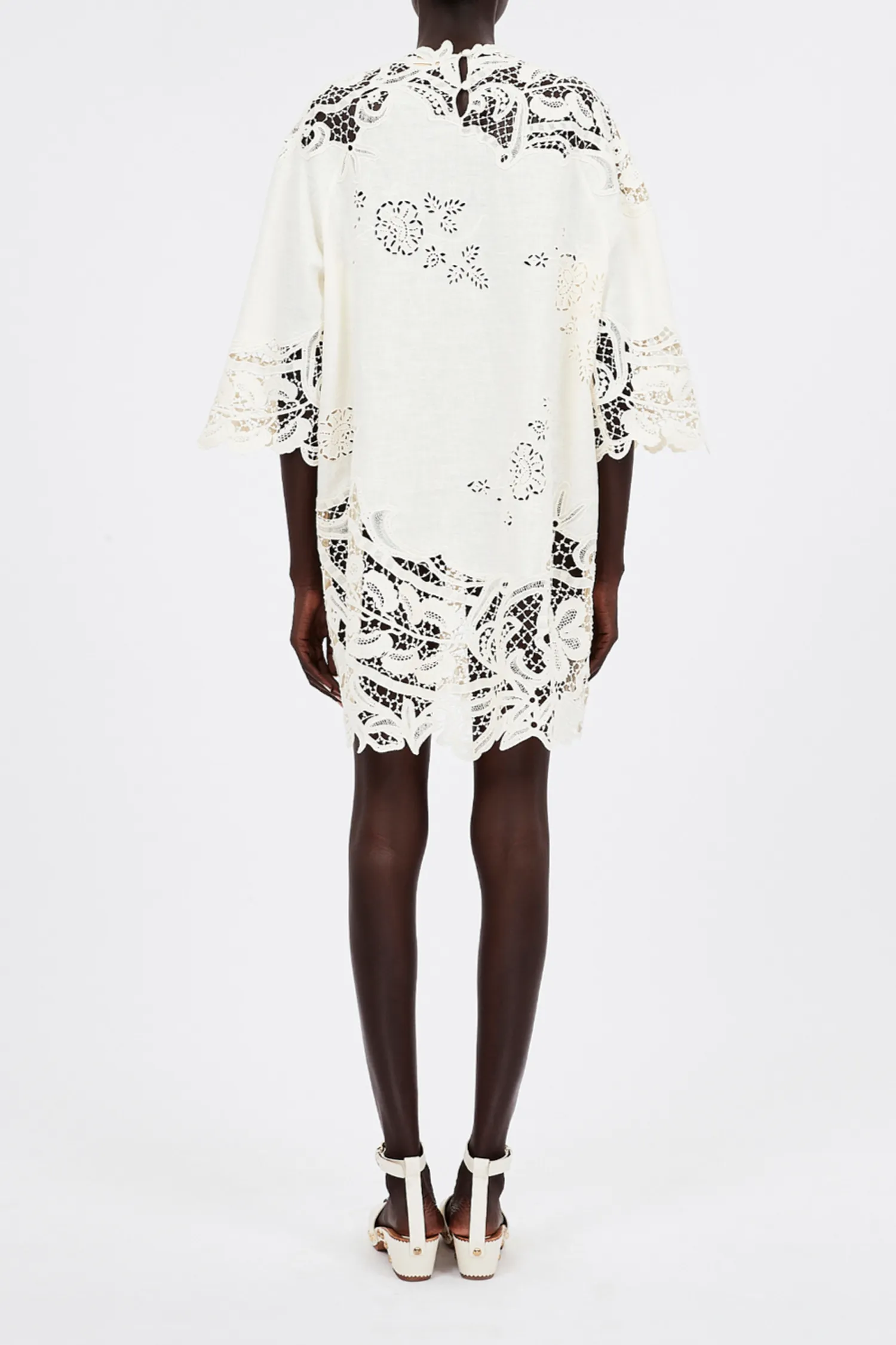Brinna Botanical Linen Lace Trim Tunic