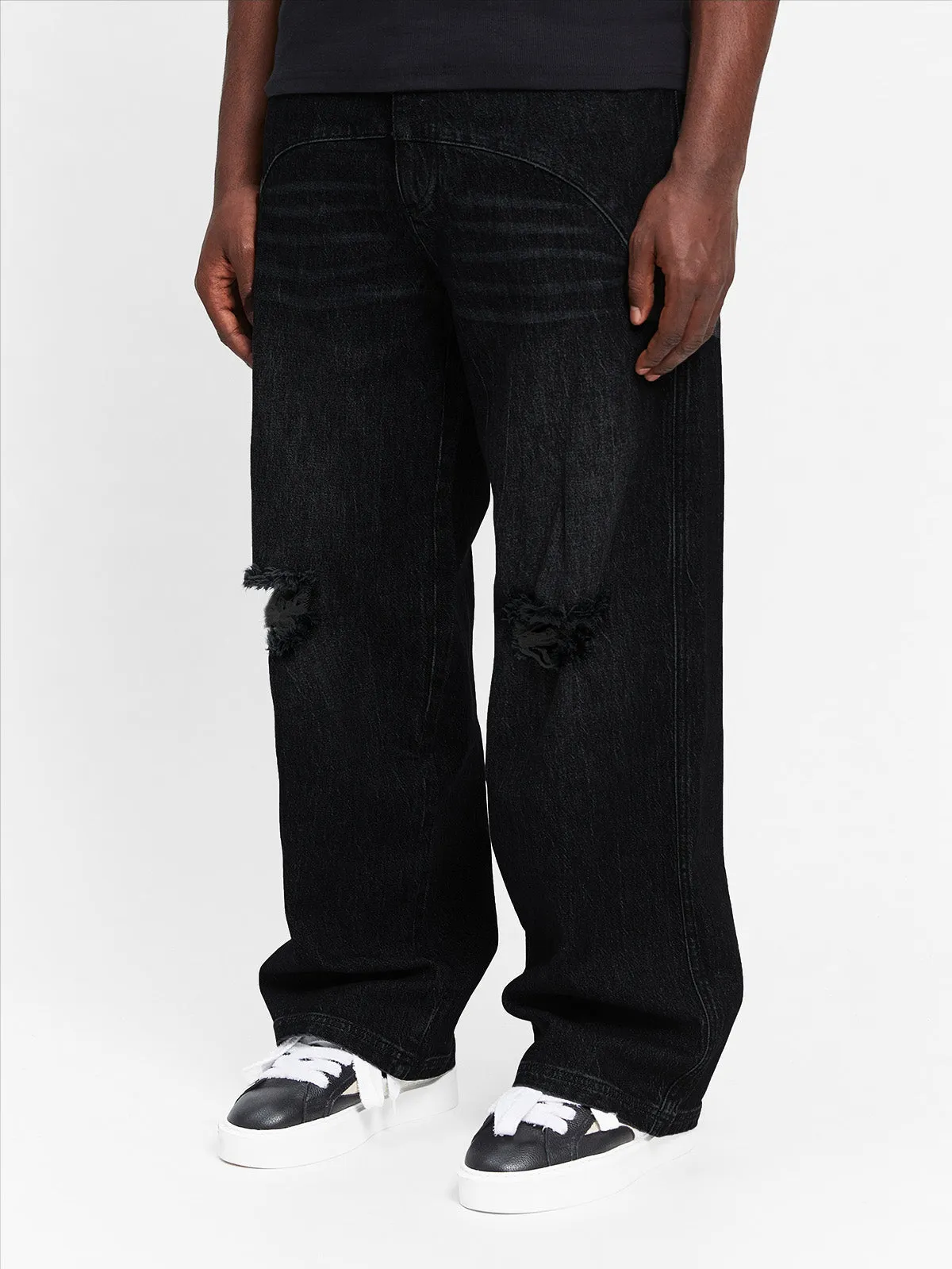 DESTROYED TROU DENIM - WASHED BLACK