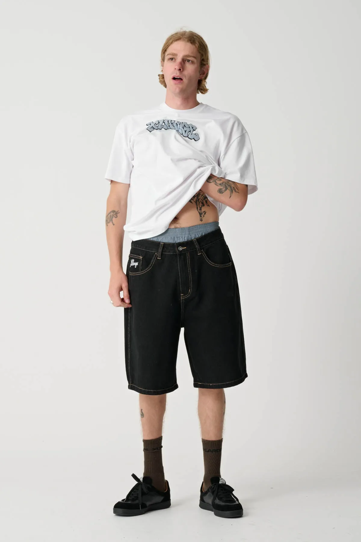 GRAFF TEE - WHITE