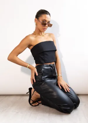 Jossy Strapless Crop - Black