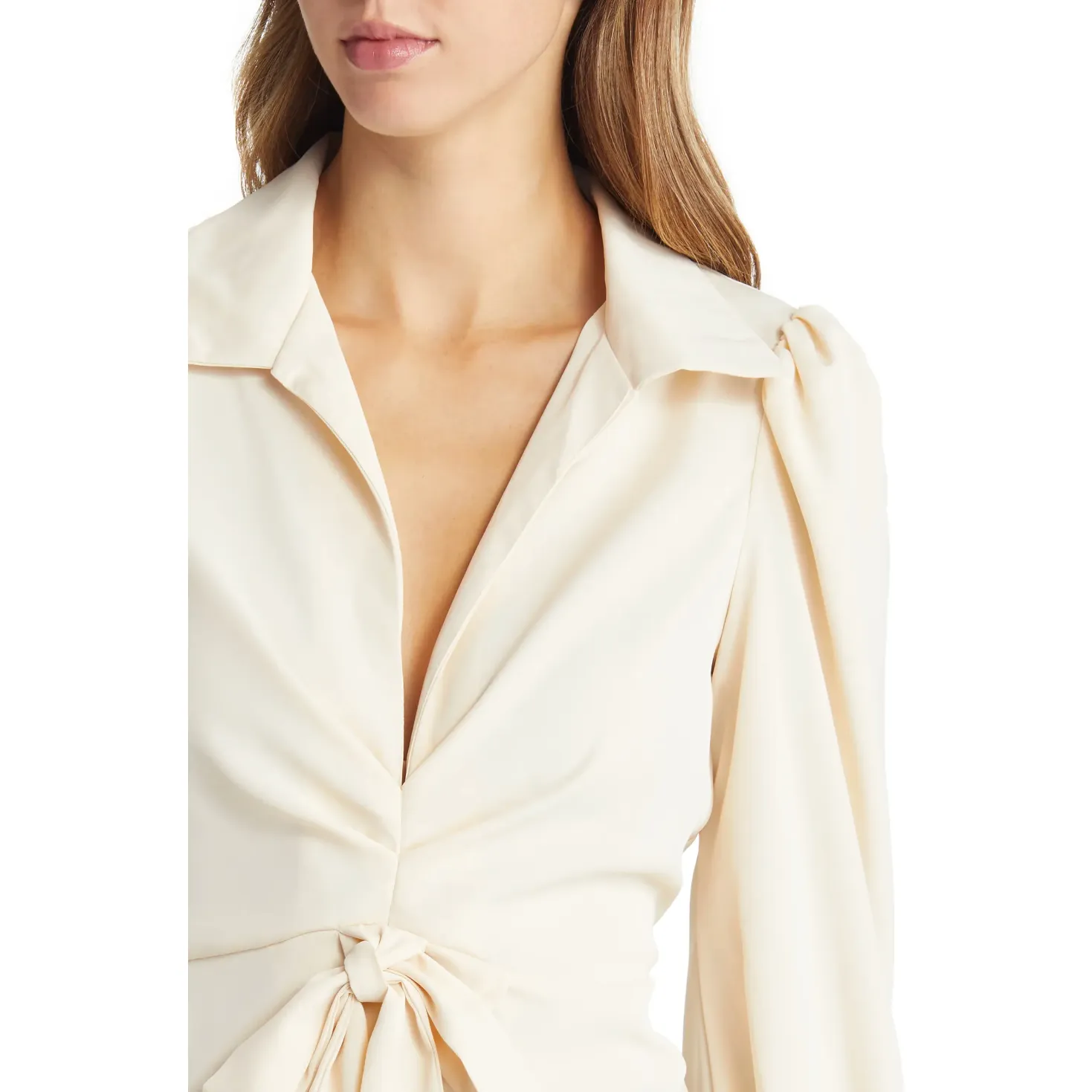 Leila Wing Collar Blouse