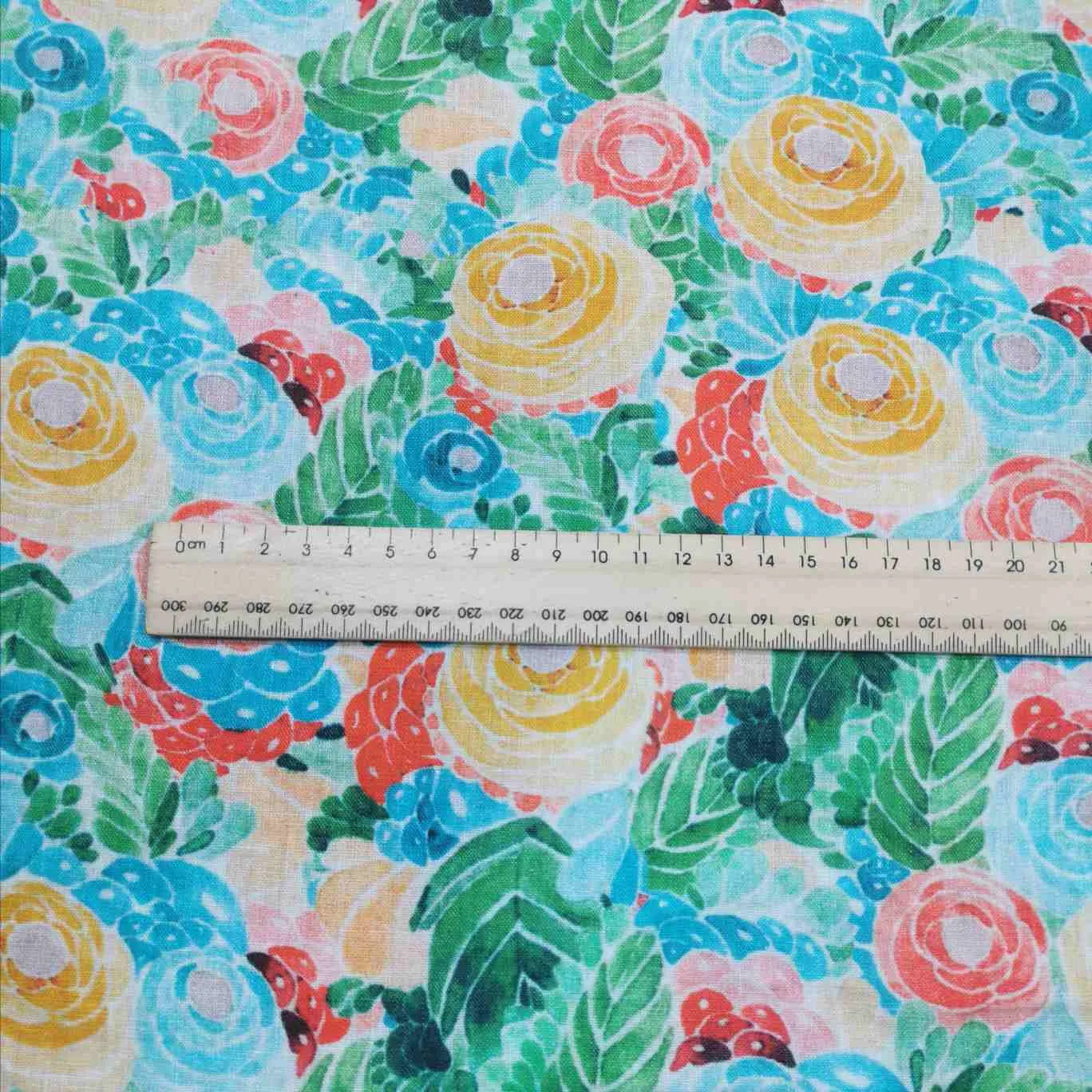 Linen, Garden of Roses