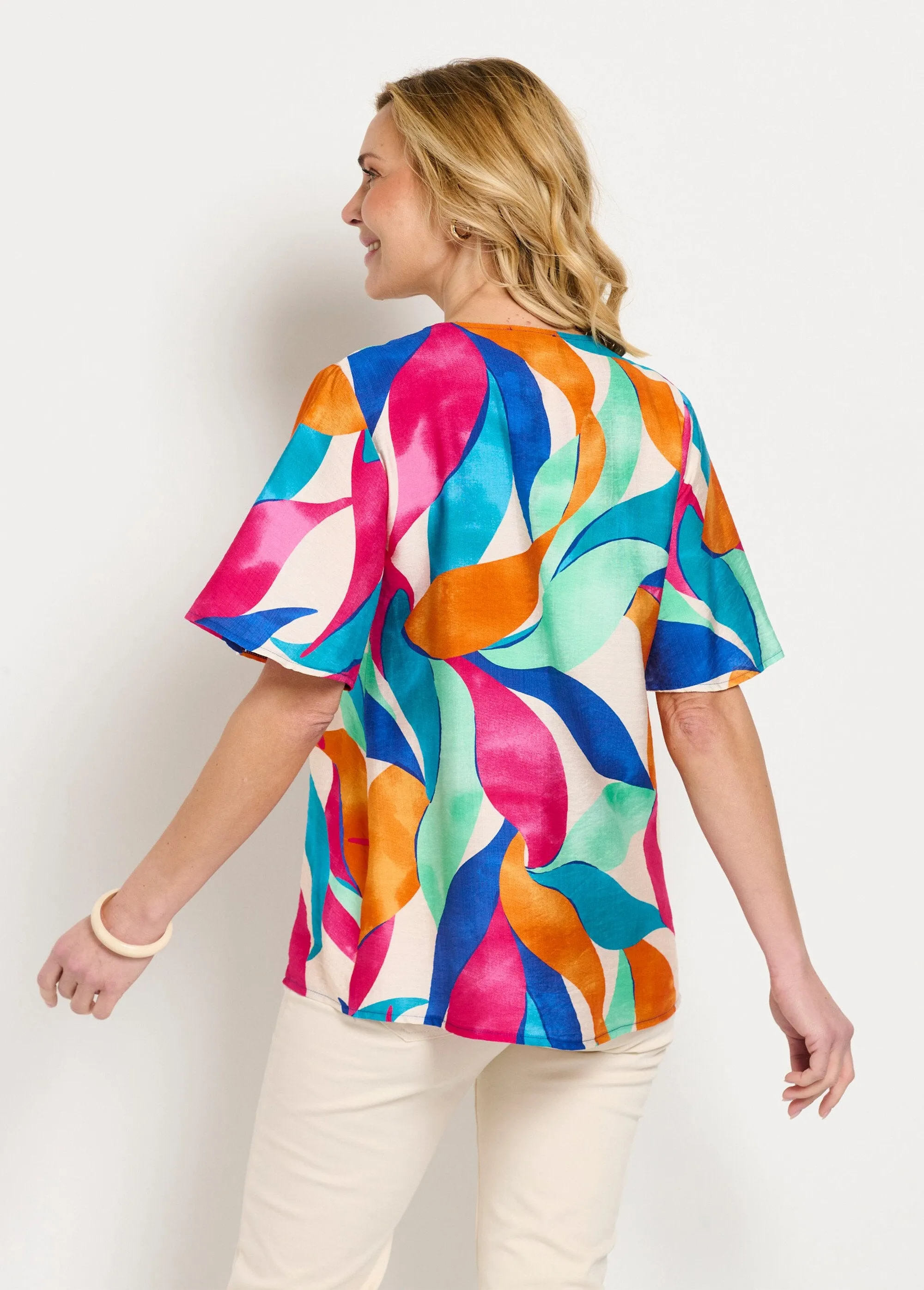 Long loose printed tunic with ruffled sleeves