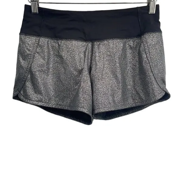 Lululemon Run Times Short II 4&quot;Luminosity Foil Print Black Silver sz 4