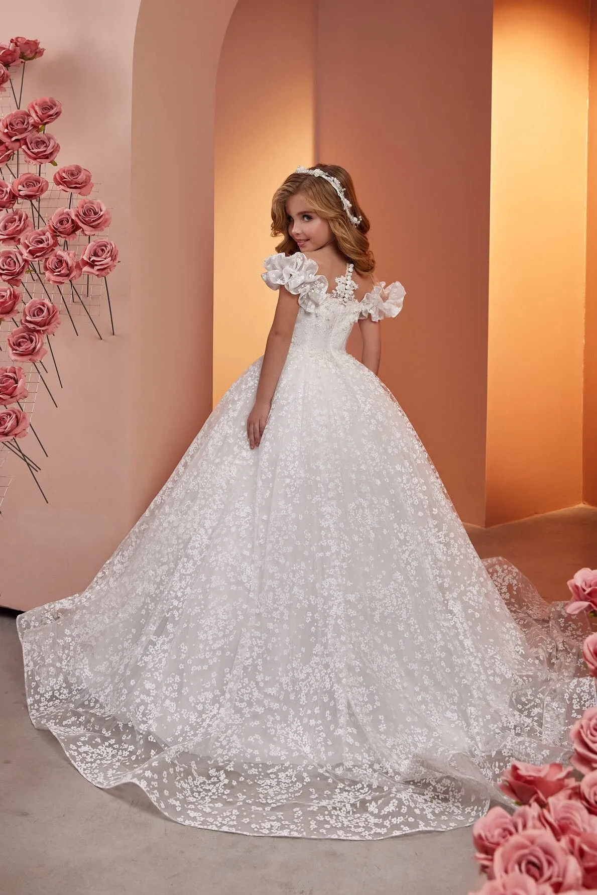 Luxurious Floral Lace Princess Dress with Ruffles and Train
