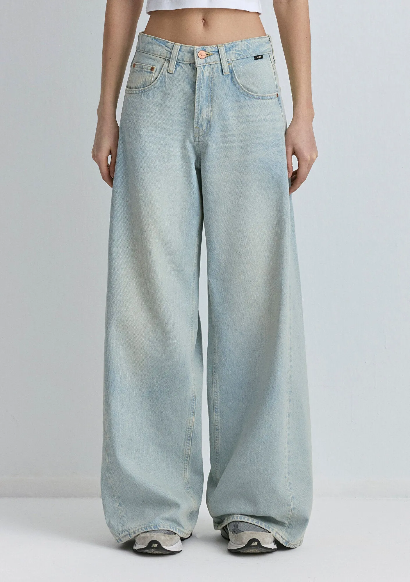 Miami Light Used Icon Jean Pants