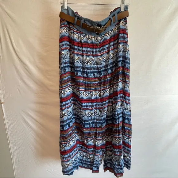 Navajo/western Jean patterned maxi skirt with buttons - size XL