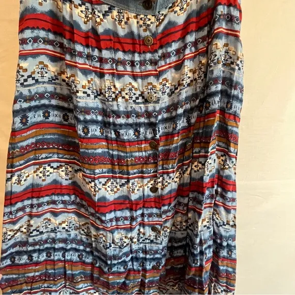 Navajo/western Jean patterned maxi skirt with buttons - size XL