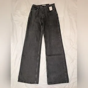 NWT | We The Free | Size 26 | Black Tinsley Baggy High Rise Straight Leg Jeans
