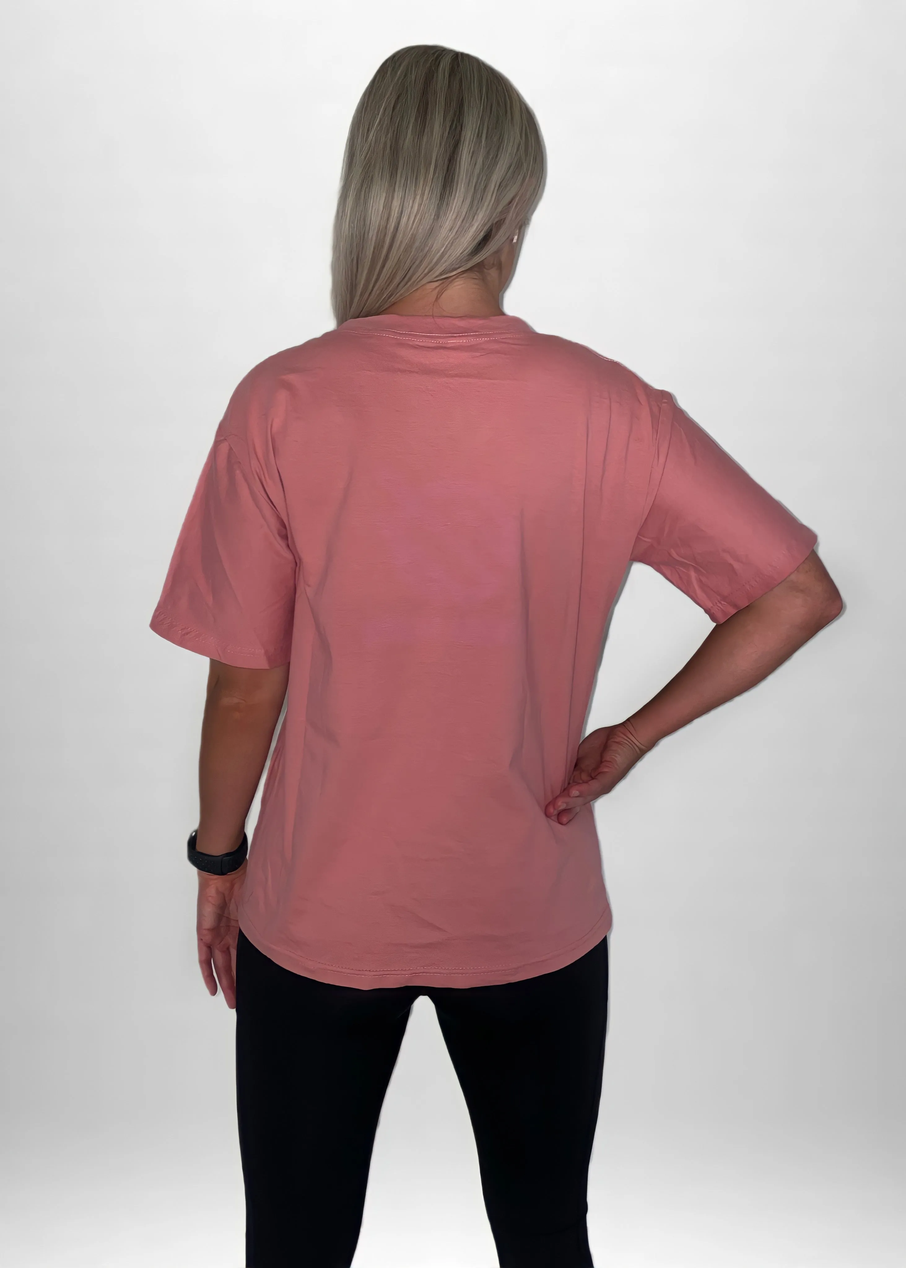 OMNI ORIGINAL WOMENS TEE  in Salmon