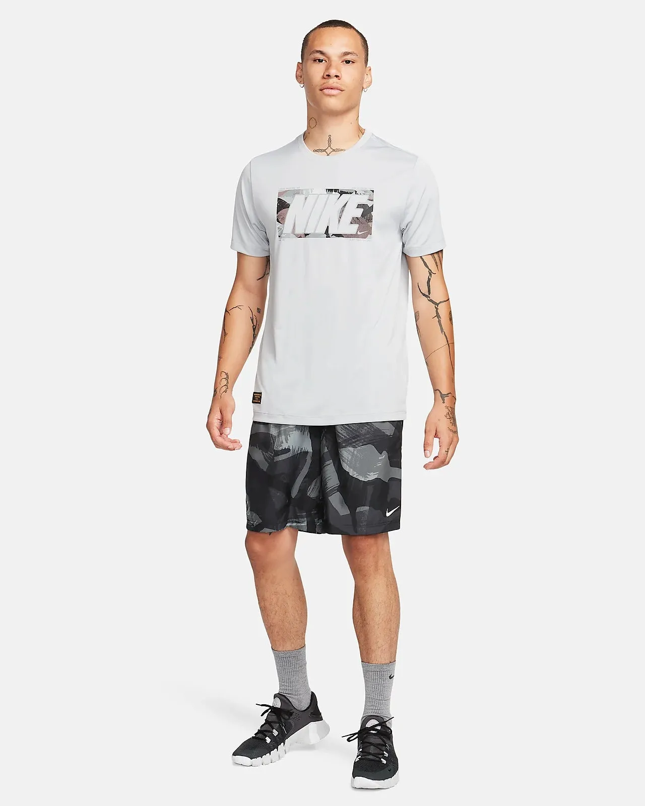 PANTALONCINI NIKE CHALLENGER CORE DRY CHALLENGER UOMO CROSSFIT CAMO NERO