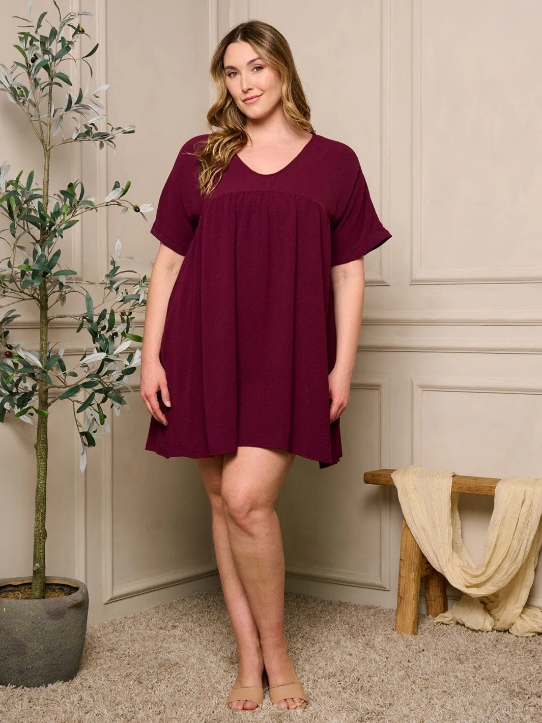 PLUS SIZE SHORT SLEEVE V-NECK TUNIC MINI DRESS