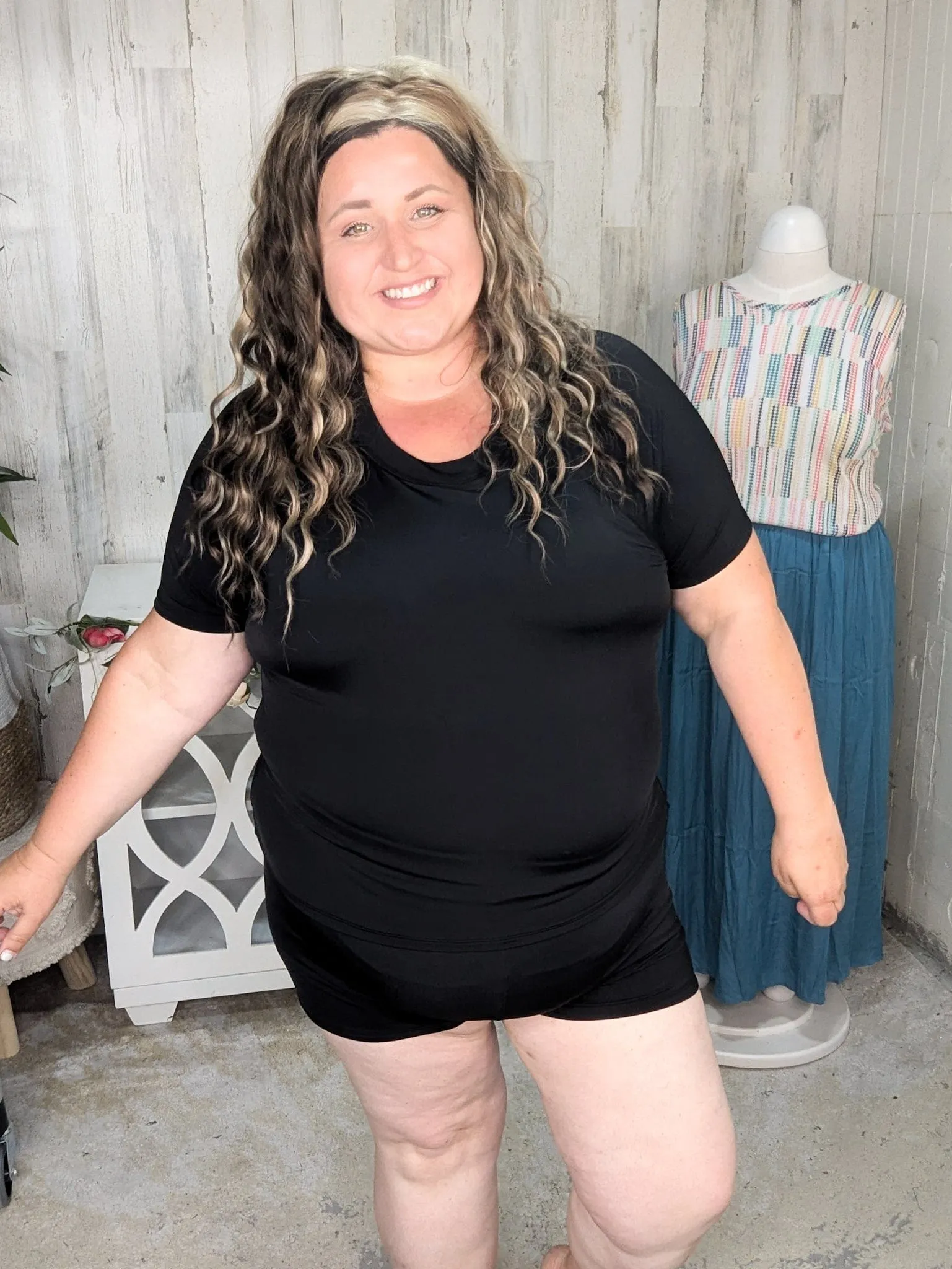 Rash Guard Shirt Style 2pc Swimsuit w/Shorts