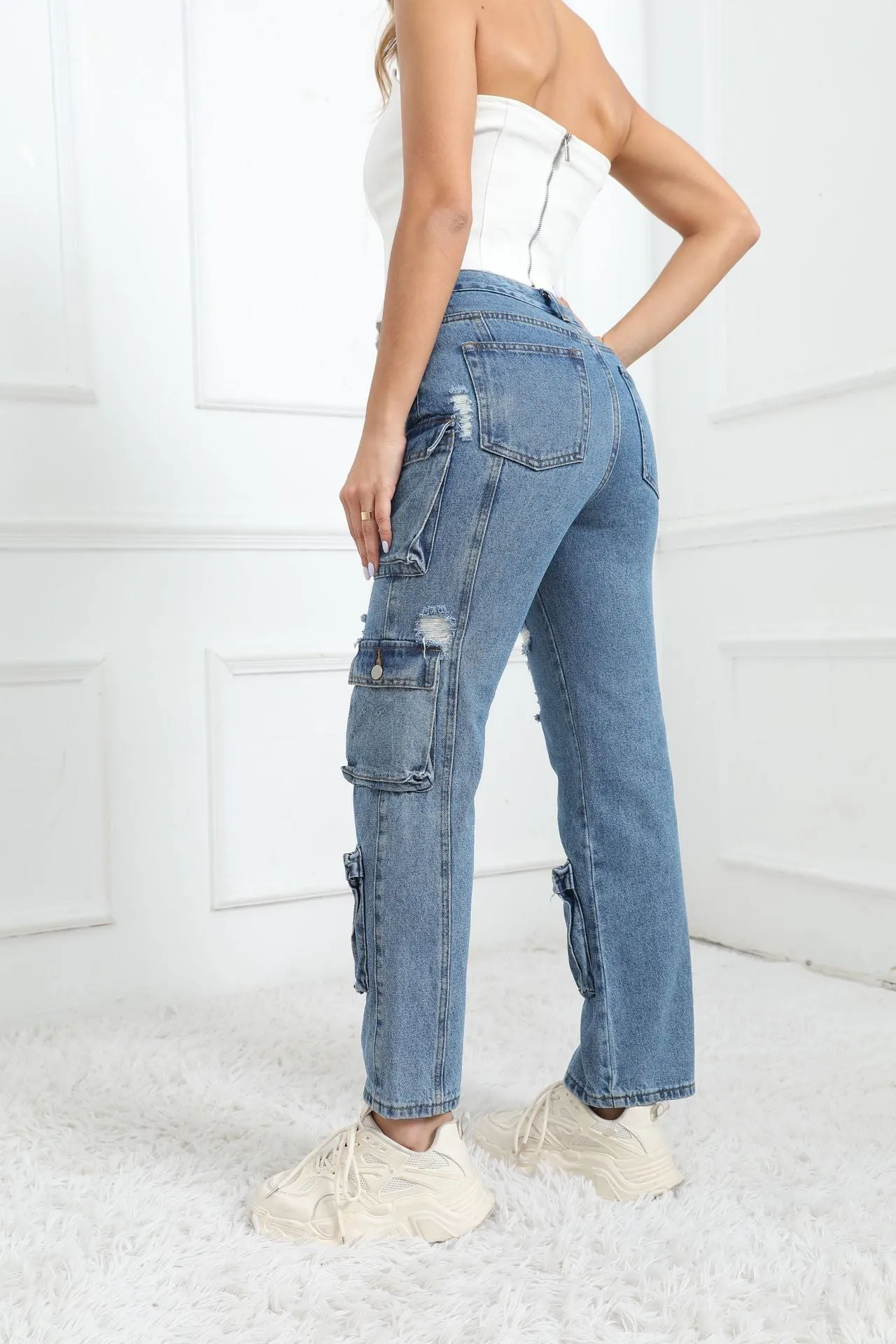 Ripped jeans with pockets-D560 | Inspanda