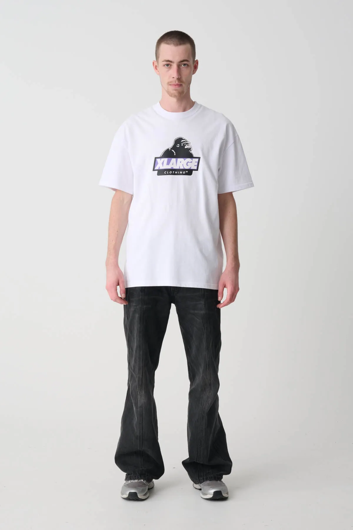 SLANTED TEE - WHITE