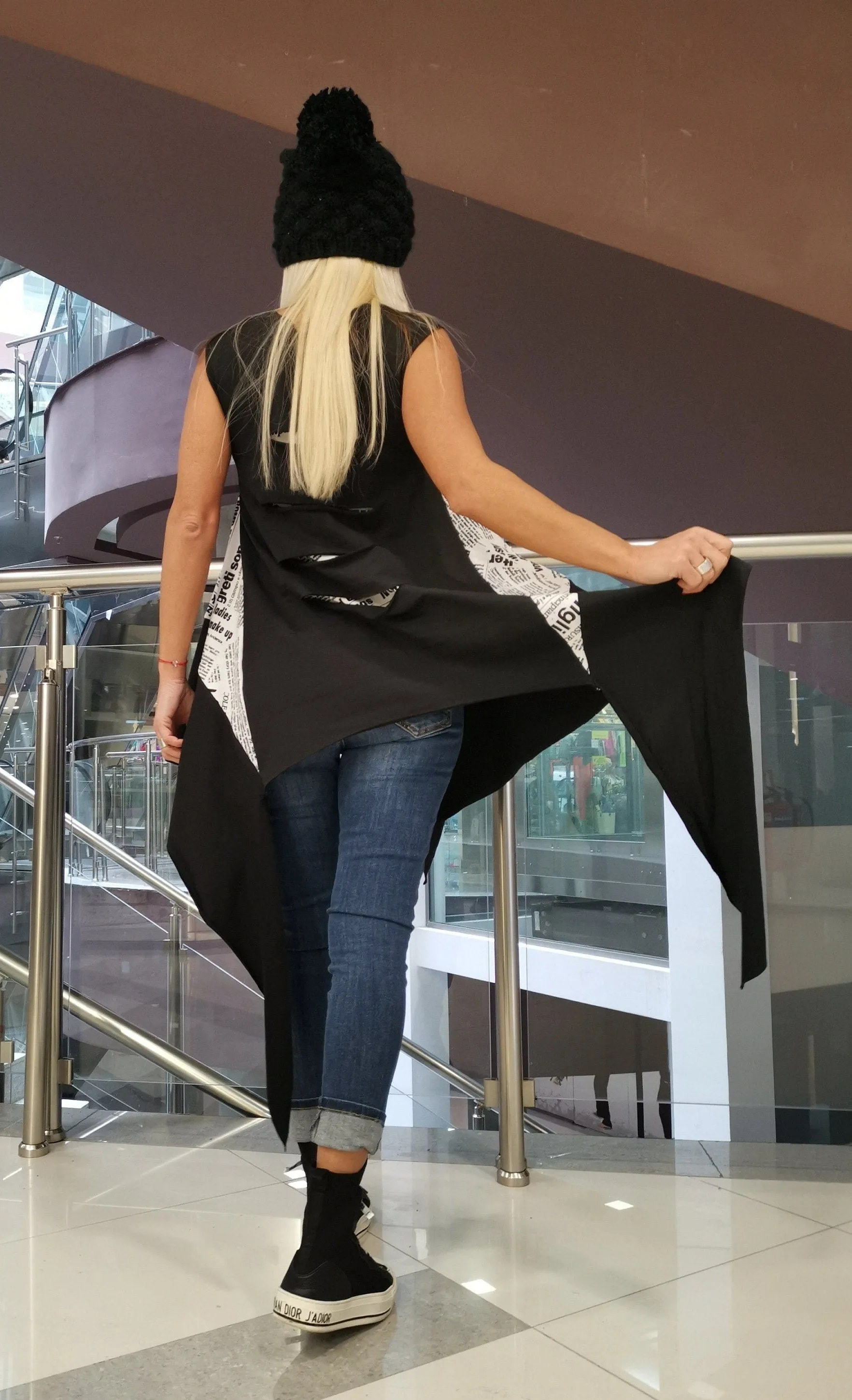 Sleevless Women Top/Asimetric Tunic/Avant-garde Tunic/Loose Top/ Gothic Oversize Tunic/Steam punk Tunic