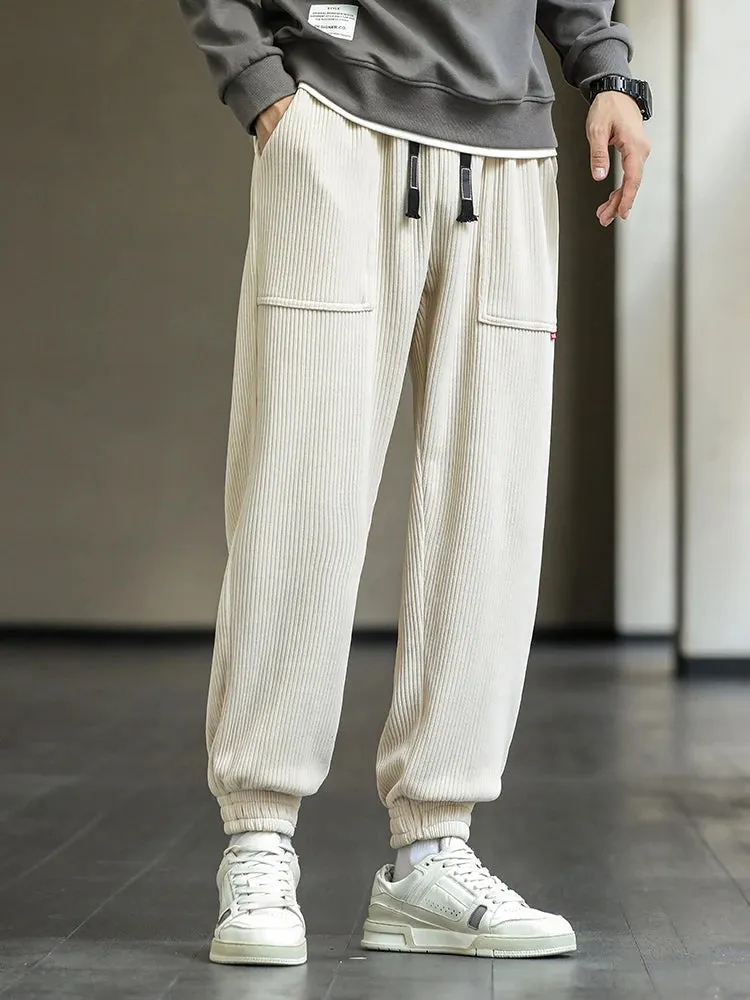 TrendyWear Corduroy Jogginghose für Männer - Streetwear Komfort in Übergröße