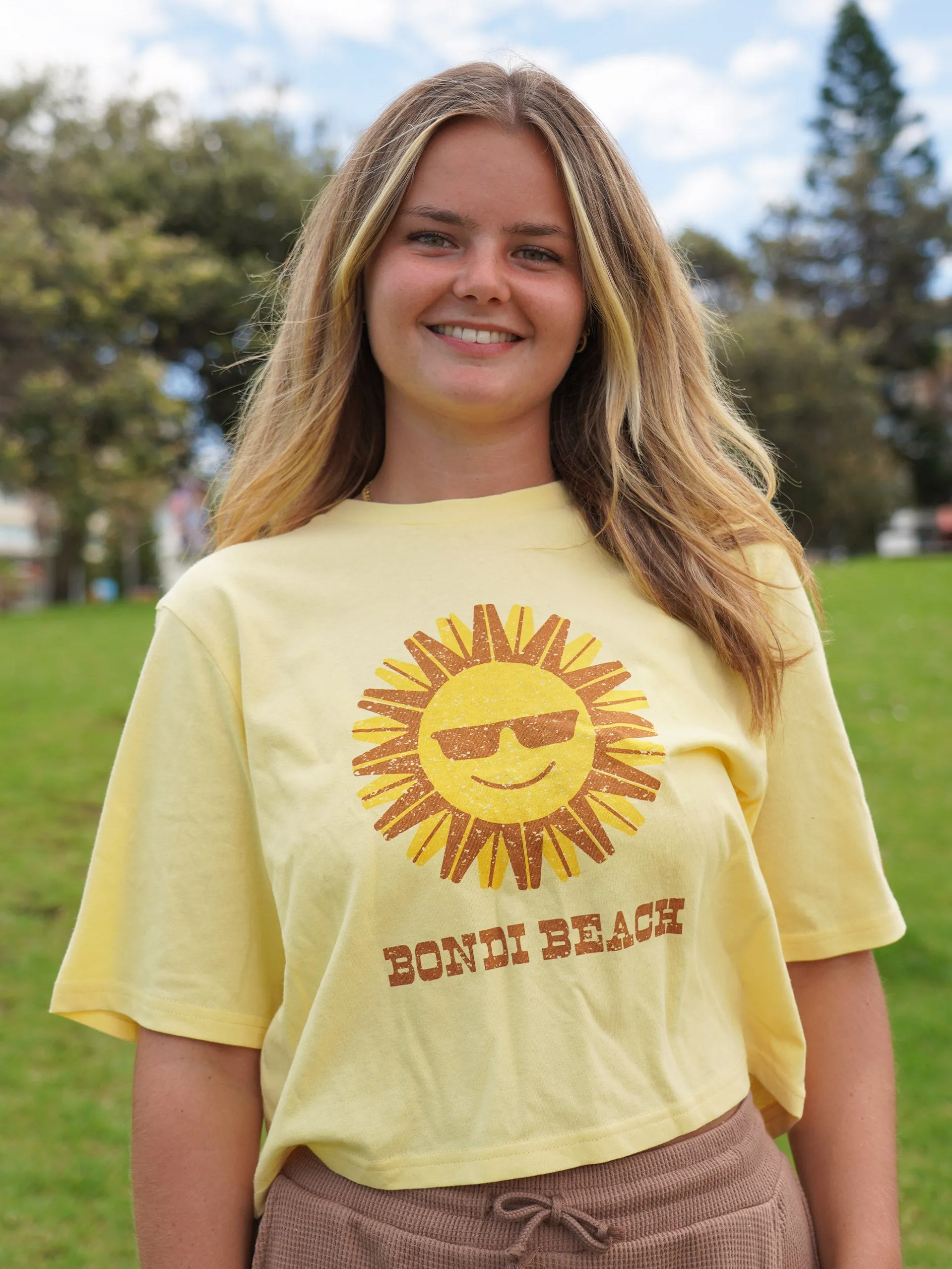 Women's Sunny Crop Tee (Banana)