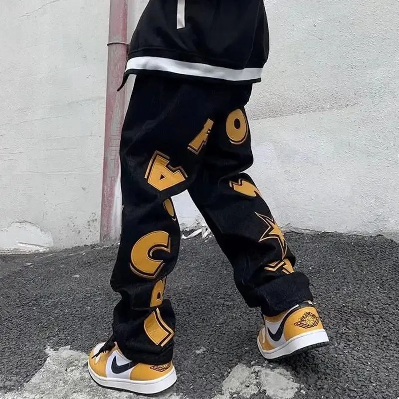 Y2K Baggy Jeans: 2000s Streetwear Style